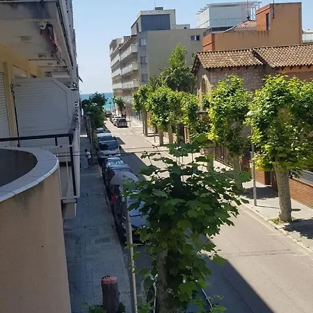 Modern In + Terrace *